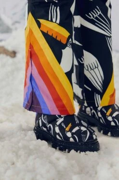 Farm Rio Black Graphic Toucans Ski Pants -Farm Rio Dress Shop 304126 03