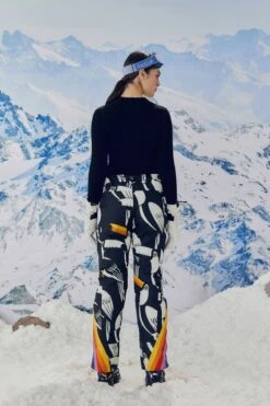 Farm Rio Black Graphic Toucans Ski Pants -Farm Rio Dress Shop 304126 04