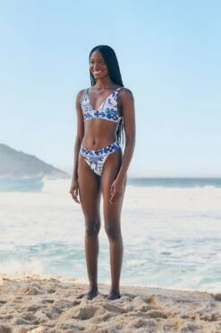 Farm Rio Sweet Rio Bikini Bottom 10 Farm Rio Sweet Rio Bikini Bottom -Farm Rio Dress Shop 307104 03