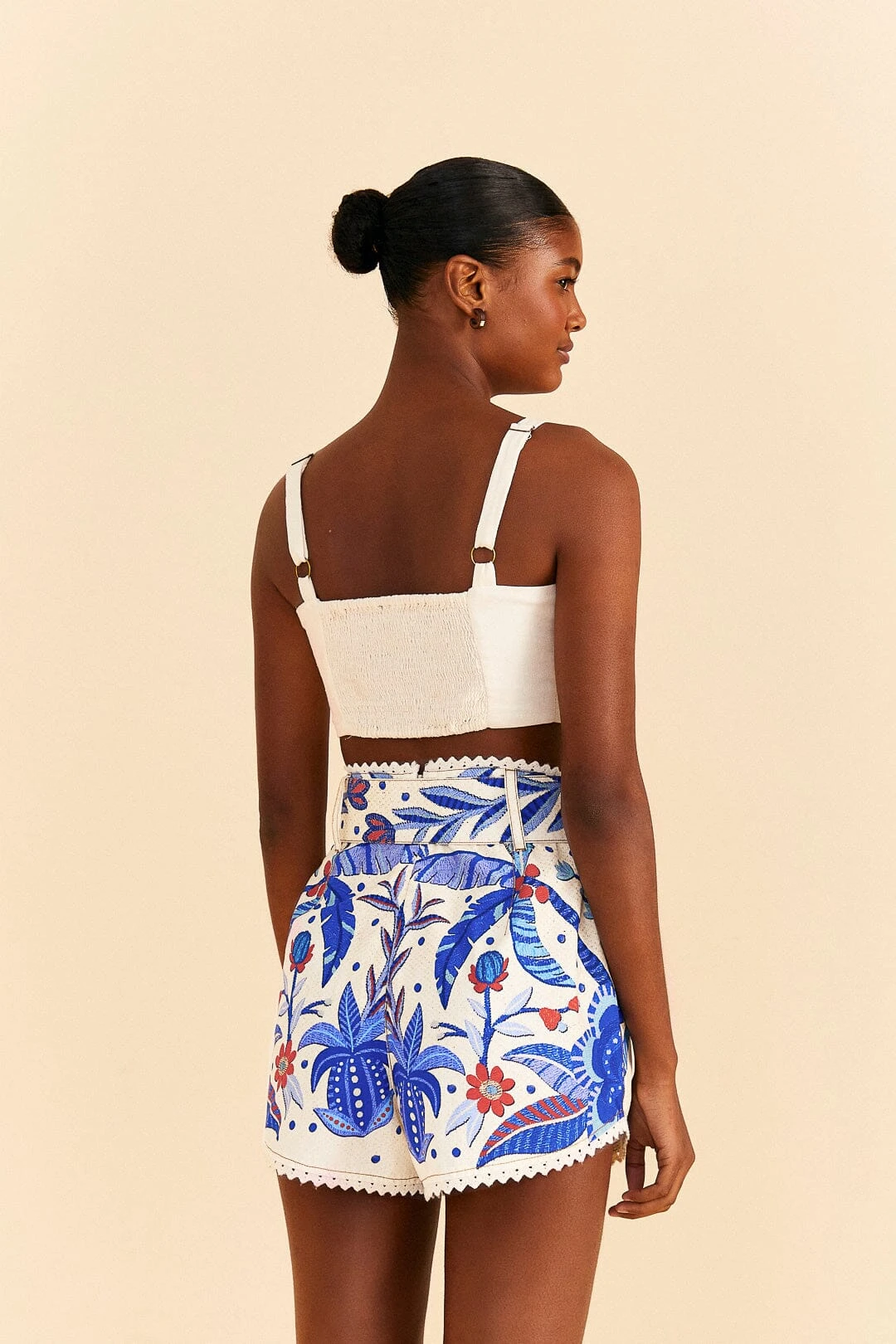 Farm Rio Off-White Jungle Chic Shorts 6 Farm Rio Off-White Jungle Chic Shorts - Image 4