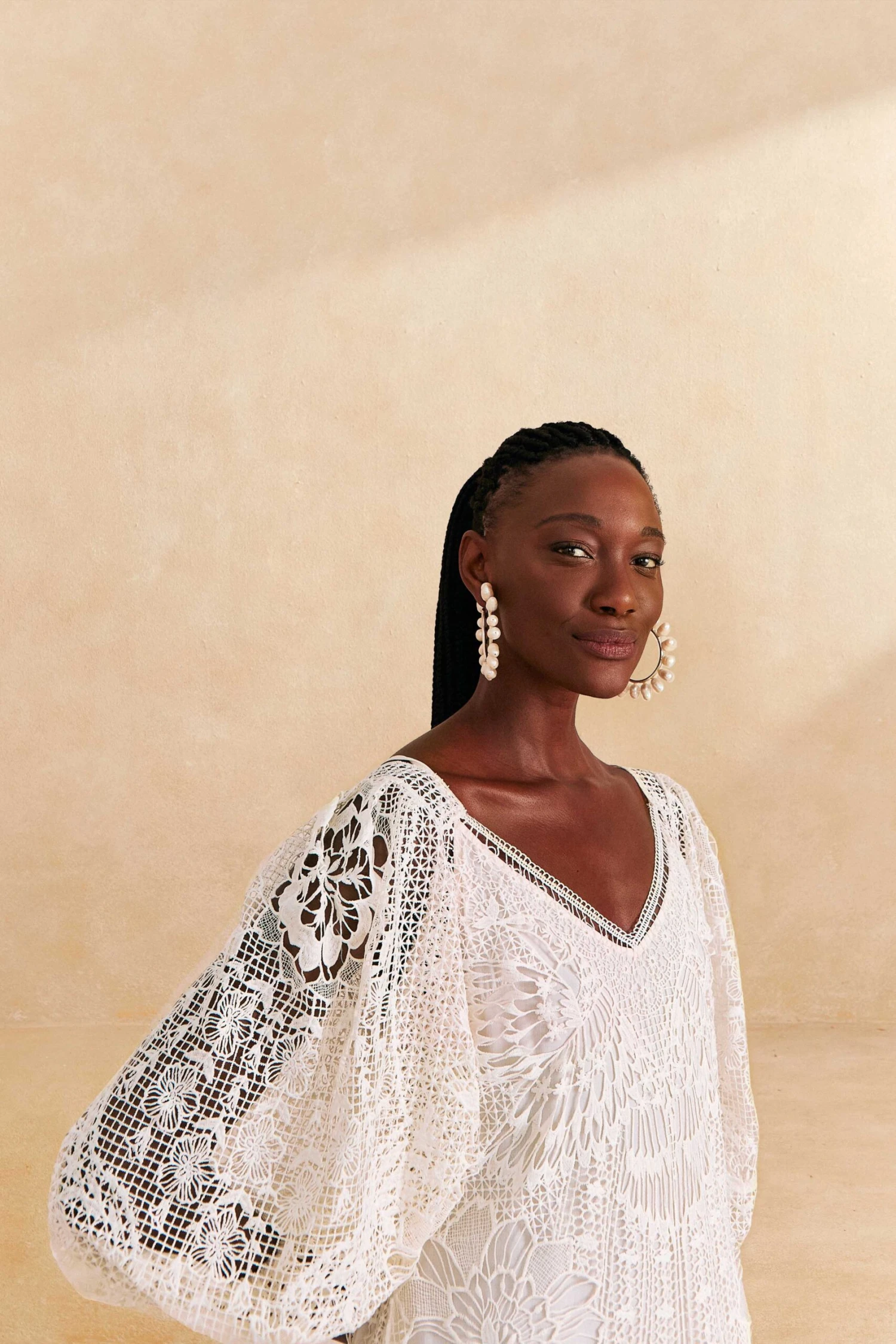 Farm Rio Off-White Guipure Midi Dress 5 Farm Rio Off-White Guipure Midi Dress - Image 3