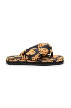 Farm Rio Bananica Puffy Flip Flop -Farm Rio Dress Shop 309868 03