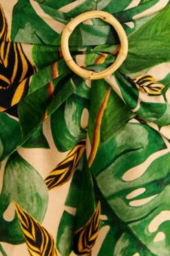 Farm Rio Tropical Leaves Shorts -Farm Rio Dress Shop 310644 05