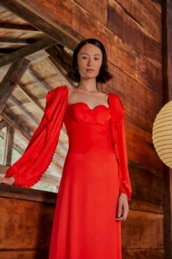 Farm Rio Red Heart Shaped Neckline Long Sleeve Midi Dress 10 Farm Rio Red Heart Shaped Neckline Long Sleeve Midi Dress -Farm Rio Dress Shop 312027 02